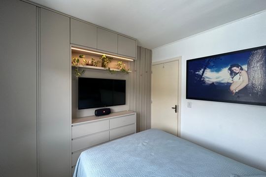 Quarto de apartamento à venda com 2 quartos, 59m² em Vila Nova, Novo Hamburgo