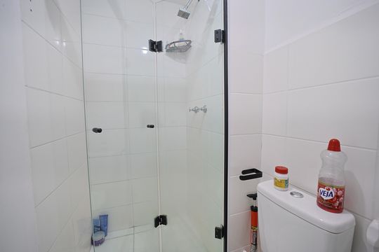 Banheiro de apartamento à venda com 2 quartos, 35m² em Vila Ré, São Paulo