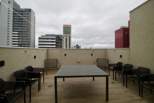 Área comum de apartamento para alugar com 1 quarto, 30m² em Centro, Curitiba