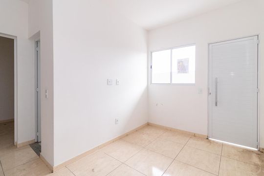 Sala de apartamento para alugar com 2 quartos, 42m² em Vila Ré, São Paulo