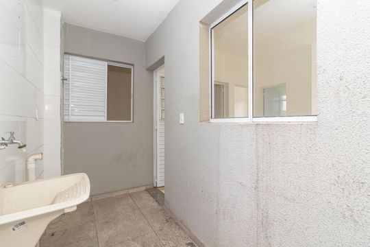 Área de Serviço de apartamento para alugar com 2 quartos, 42m² em Vila Ré, São Paulo