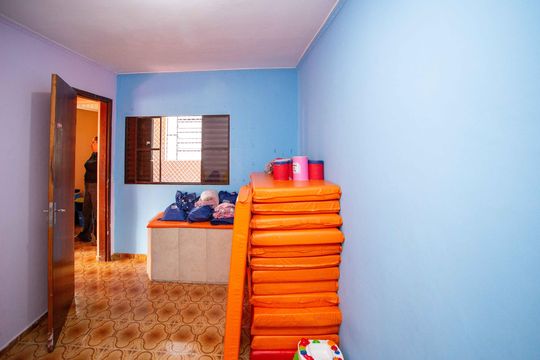 Quarto 4 de casa à venda com 5 quartos, 147m² em Campanário, Diadema