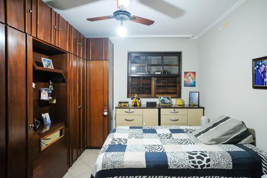 Suíte 3 de casa à venda com 3 quartos, 304m² em Santa Maria, São Caetano do Sul