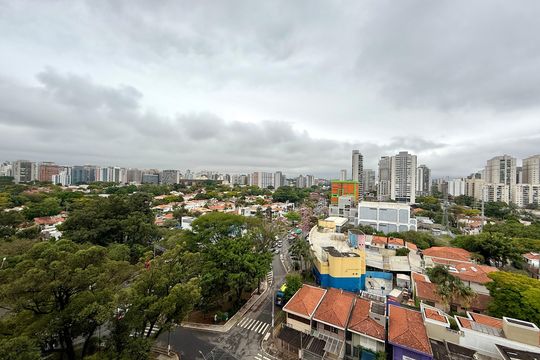 Vista da Sacada de kitnet/studio à venda com 0 quarto, 25m² em Campo Belo, São Paulo