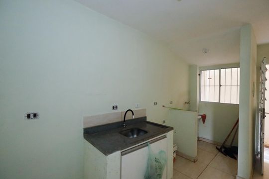 Cozinha e Área de Serviço de apartamento para alugar com 1 quarto, 34m² em Vila Gustavo, São Paulo