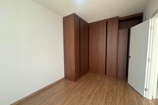 Quarto de apartamento para alugar com 1 quarto, 48m² em Alphaville Empresarial, Barueri