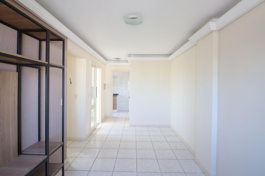 Apartamento à venda com 2 quartos, 117m² em Centro, Canoas