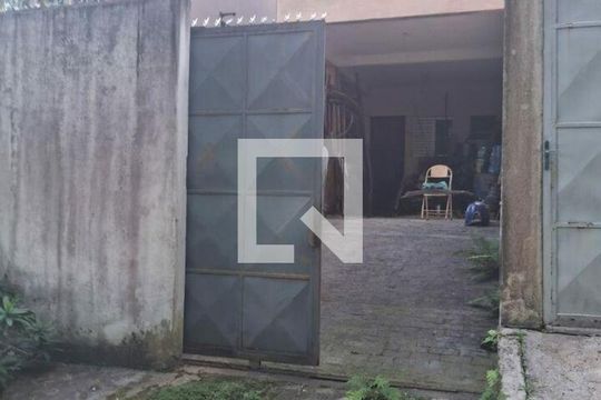 Casa à venda com 3 quartos, 240m² em Paraíso do Morumbi, São Paulo