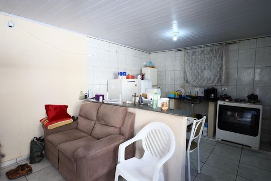 Casa 2 - Sala/Cozinha de casa à venda com 4 quartos, 400m² em Pestana, Osasco