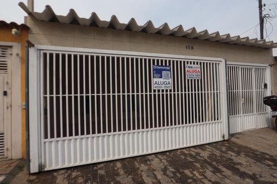 Fachada de casa para alugar com 1 quarto, 55m² em Vila Alpina, São Paulo