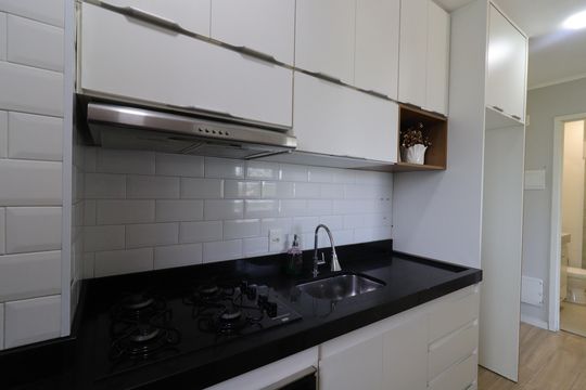 Cozinha de apartamento para alugar com 2 quartos, 36m² em Jurubatuba, São Paulo