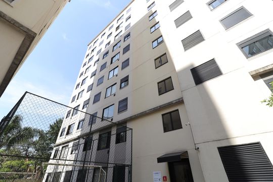Fachada do bloco de apartamento para alugar com 2 quartos, 36m² em Jurubatuba, São Paulo