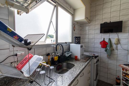 Cozinha de apartamento à venda com 3 quartos, 96m² em Vila Itapura, Campinas