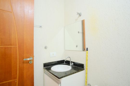 Banheiro de apartamento à venda com 1 quarto, 27m² em Chácara Santo Antônio (zona Leste), São Paulo