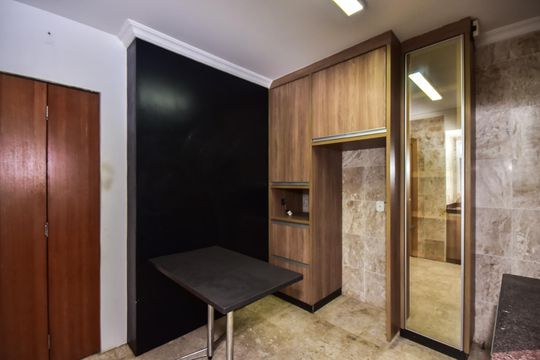 Cozinha de apartamento à venda com 3 quartos, 163m² em Vila Andrade, São Paulo