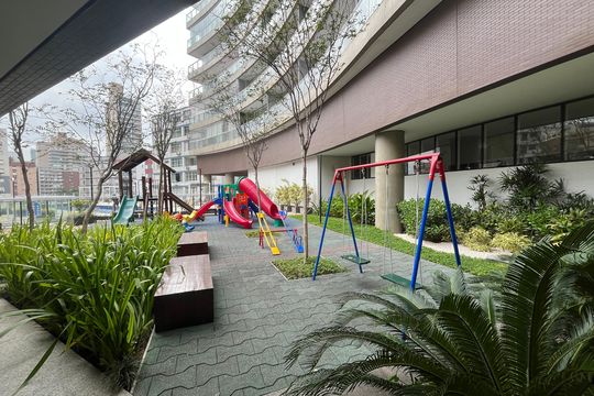 Área comum de apartamento para alugar com 1 quarto, 45m² em Pompéia, Santos