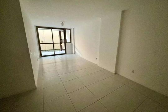 Apartamento à venda com 4 quartos, 260m² em Piratininga, Niterói
