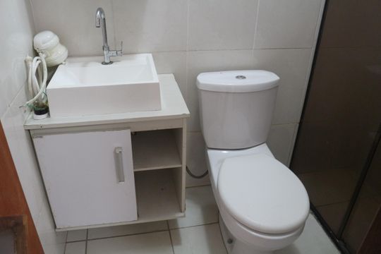 Banheiro 2 de casa à venda com 3 quartos, 160m² em Nova Gerti, São Caetano do Sul