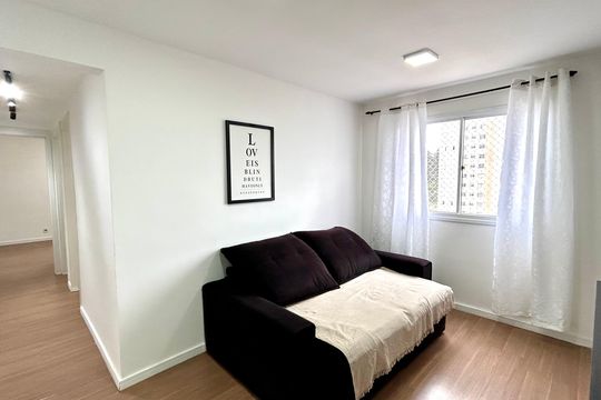 Sala de apartamento para alugar com 2 quartos, 44m² em Jardim Las Vegas, Guarulhos