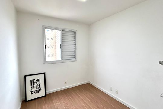 Quarto 1 de apartamento para alugar com 2 quartos, 44m² em Jardim Las Vegas, Guarulhos