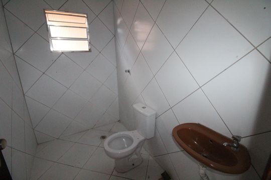 Banheiro Social de casa para alugar com 2 quartos, 80m² em Bosque dos Eucaliptos, São José dos Campos