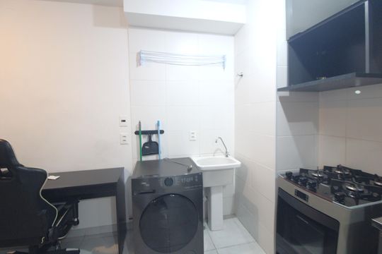 Cozinha de apartamento para alugar com 1 quarto, 34m² em Jurubatuba, São Paulo