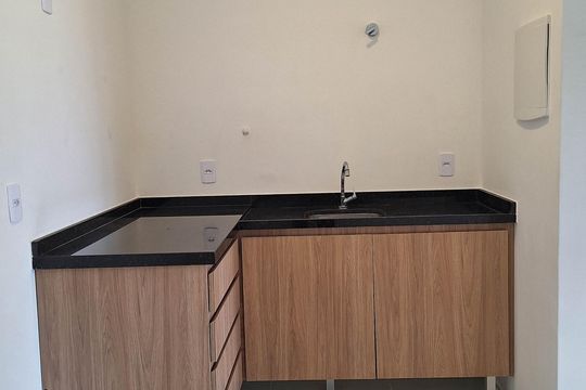 Cozinha de kitnet/studio à venda com 1 quarto, 39m² em Ingá, Niterói