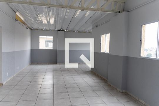 Apartamento para alugar com 2 quartos, 38m² em Santa Maria, Osasco