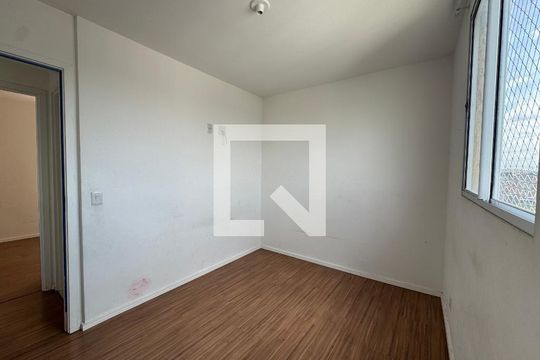 Apartamento para alugar com 2 quartos, 38m² em Santa Maria, Osasco