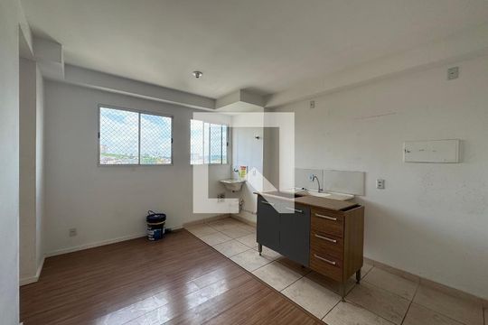 Apartamento para alugar com 2 quartos, 38m² em Santa Maria, Osasco
