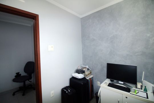 Casa 2 - Quarto 3 de casa à venda com 6 quartos, 196m² em Penha, Rio de Janeiro