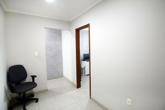 Casa 2 - Hall 2º piso de casa à venda com 6 quartos, 196m² em Penha, Rio de Janeiro