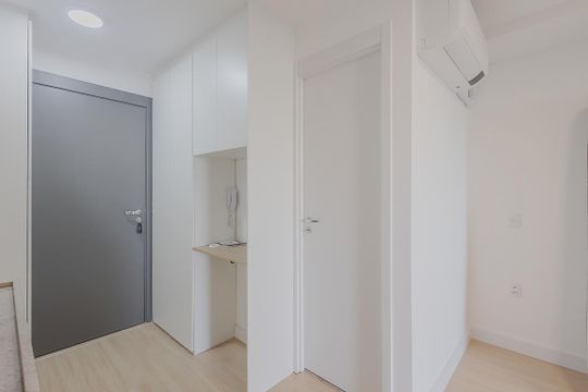 Cozinha de kitnet/studio à venda com 1 quarto, 28m² em Sumaré, São Paulo