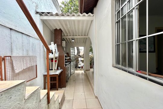 Quintal de casa à venda com 2 quartos, 105m² em Vila da Saúde, São Paulo