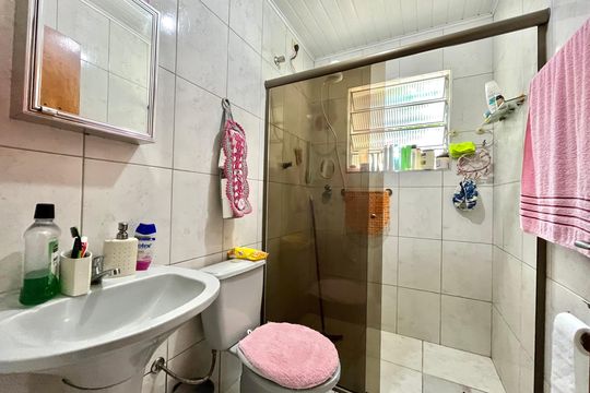 Banheiro de casa à venda com 2 quartos, 105m² em Vila da Saúde, São Paulo