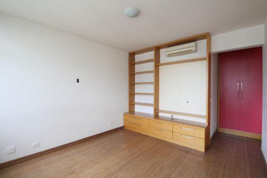 Apartamento para alugar com 3 quartos, 260m² em Real Parque, São Paulo