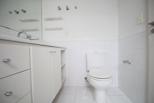 Apartamento para alugar com 3 quartos, 260m² em Real Parque, São Paulo