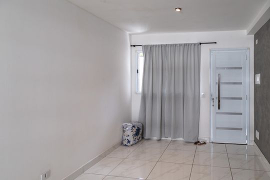 Sala e Cozinha de apartamento à venda com 2 quartos, 60m² em Vila Progresso, Guarulhos