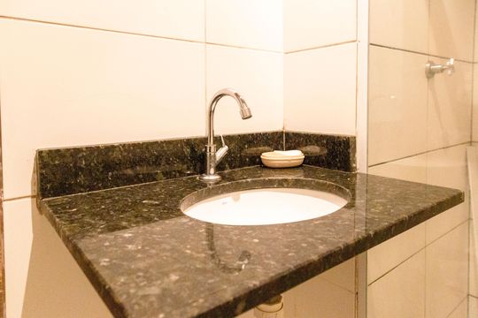 Banheiro de apartamento à venda com 2 quartos, 60m² em Vila Progresso, Guarulhos