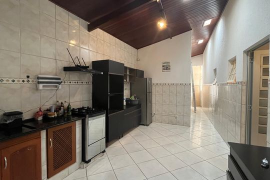 Cozinha de casa à venda com 3 quartos, 293m² em Vila Nogueira, Campinas