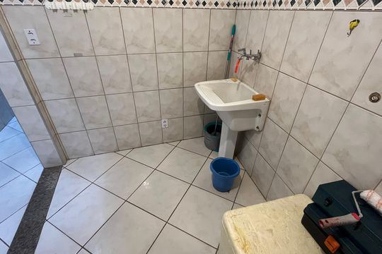 Área de Serviço de casa à venda com 3 quartos, 293m² em Vila Nogueira, Campinas