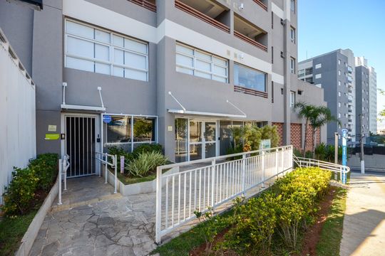 Fachada de apartamento para alugar com 3 quartos, 66m² em Vila Cruz das Almas, São Paulo