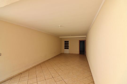 Garagem de casa para alugar com 3 quartos, 227m² em Anchieta, São Bernardo do Campo