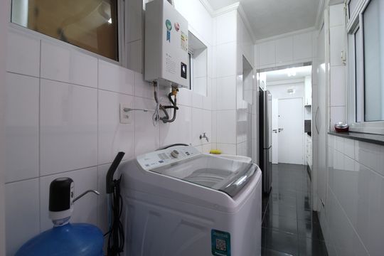 Área de Serviço de apartamento para alugar com 2 quartos, 108m² em Vila Nova Conceição, São Paulo