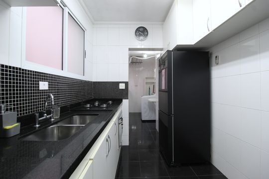 Cozinha de apartamento para alugar com 2 quartos, 108m² em Vila Nova Conceição, São Paulo