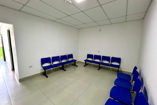 Sala de casa para alugar com 3 quartos, 440m² em Jardim Presidente Dutra, Guarulhos