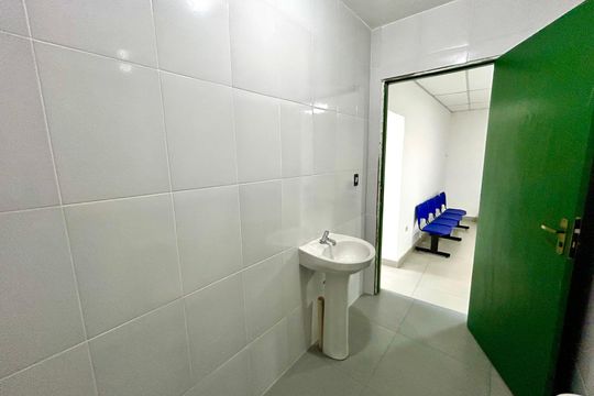 Banheiro 2 de casa para alugar com 3 quartos, 440m² em Jardim Presidente Dutra, Guarulhos