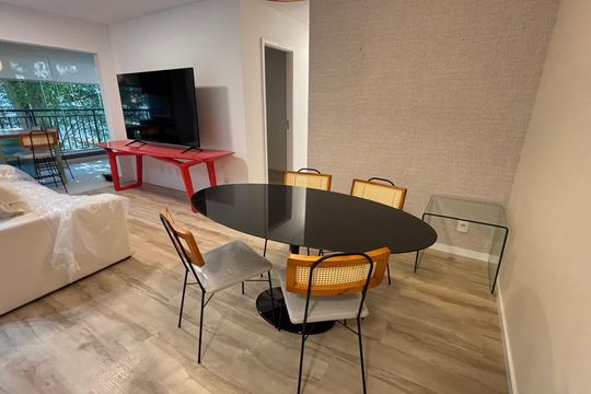 Sala de apartamento à venda com 4 quartos, 108m² em Santo Amaro, São Paulo