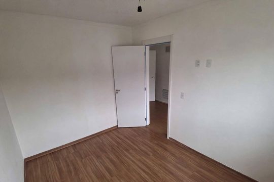 Apartamento para alugar com 1 quarto, 24m² em Jardim Santa Emília, São Paulo