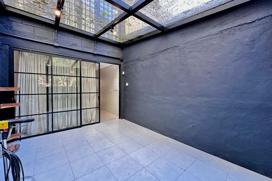 Garagem de casa à venda com 2 quartos, 130m² em Campo Belo, São Paulo